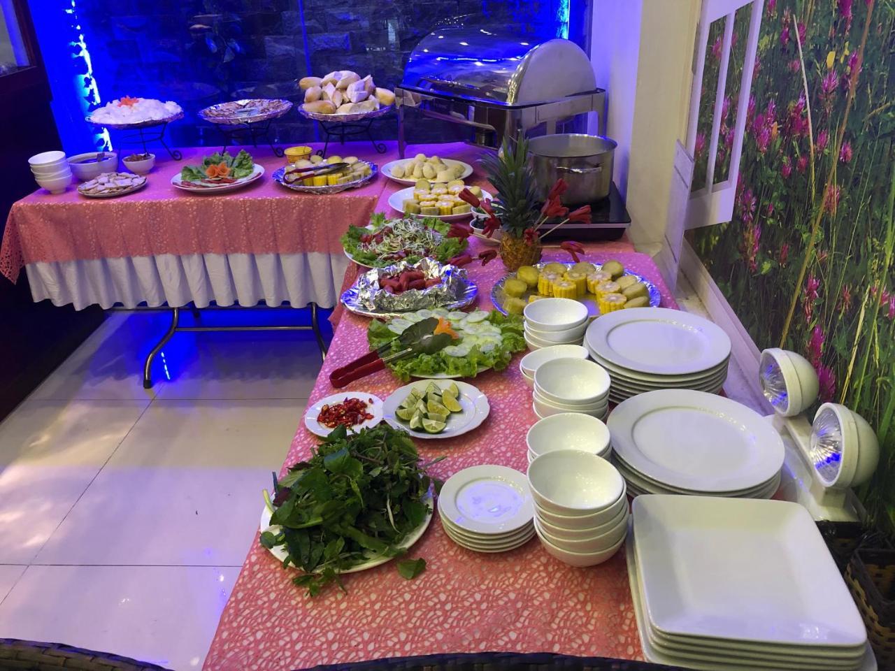 Camellia Hotel Ninh Binh Bagian luar foto